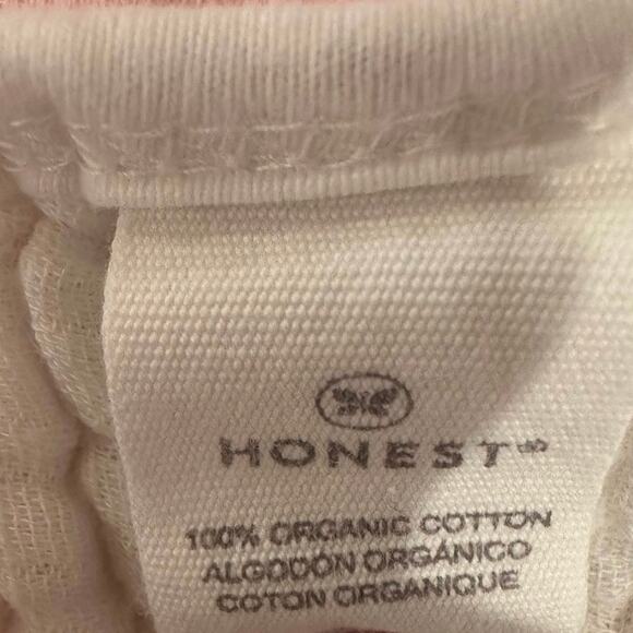 Bundle of Honest Muslin Blankets - Picture 4 of 4